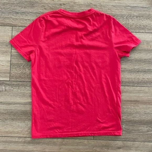 Star Wars Disney Galaxy Edge Trading Outpost BB8 Red Boys T-Shirt, Sz Medium - Picture 8 of 9